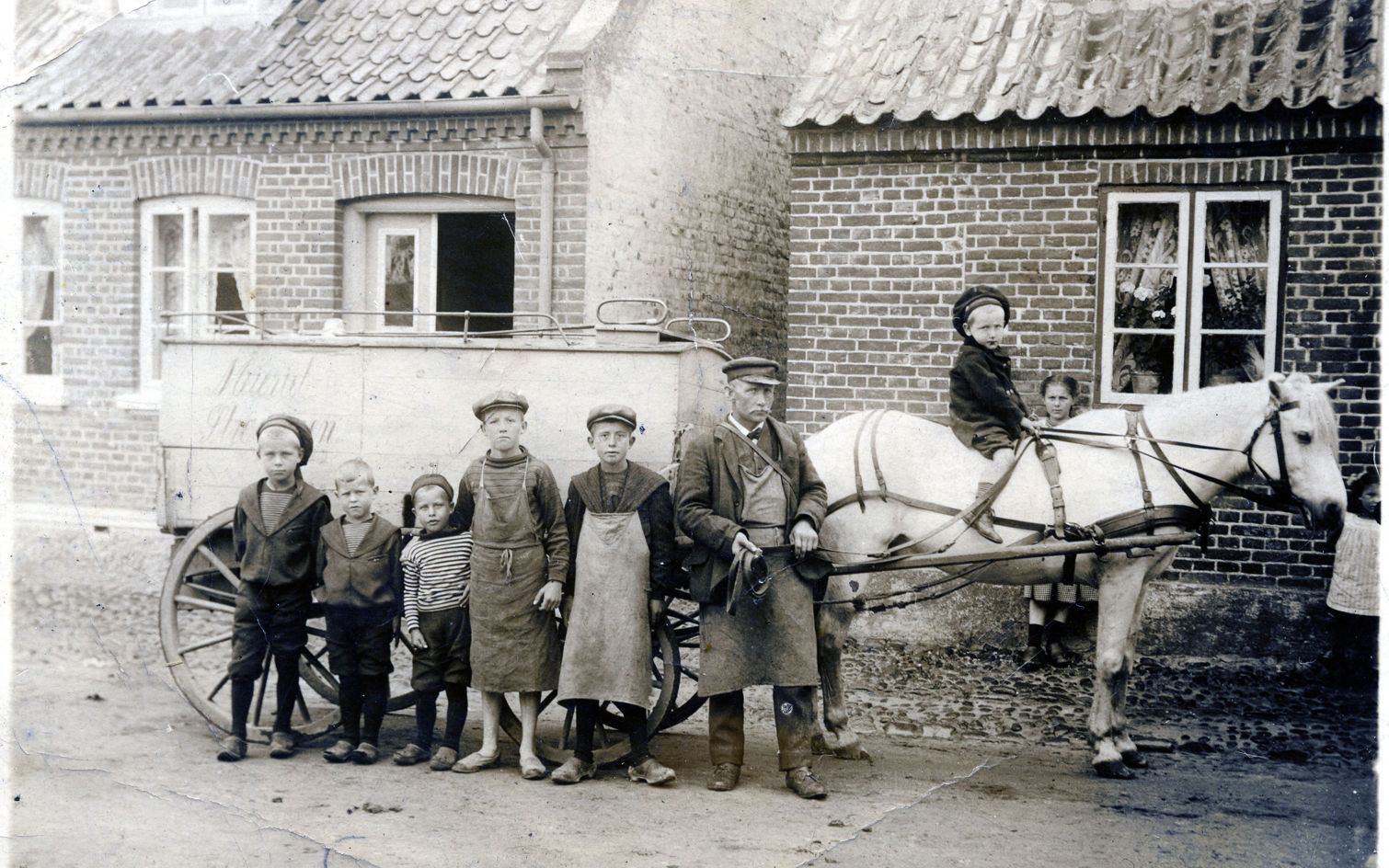 Mælkehandleren fra Kristrup med mælkedrenge
