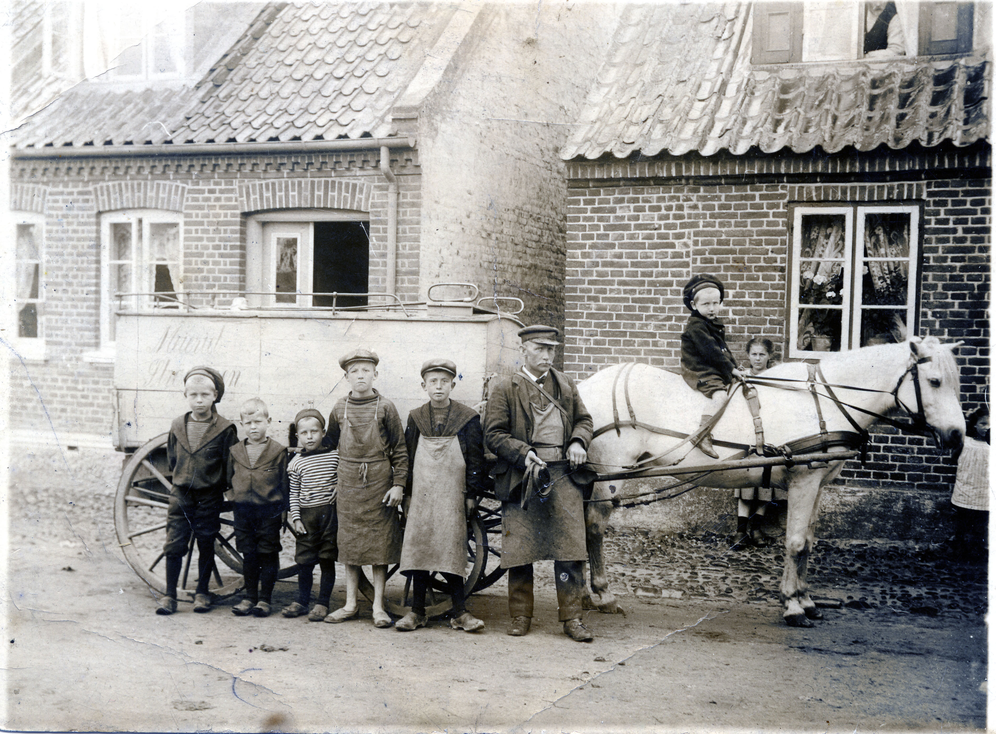 Mælkehandleren fra Kristrup med mælkedrenge